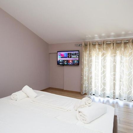 Sunny Hill Residence Radhimë Exterior foto
