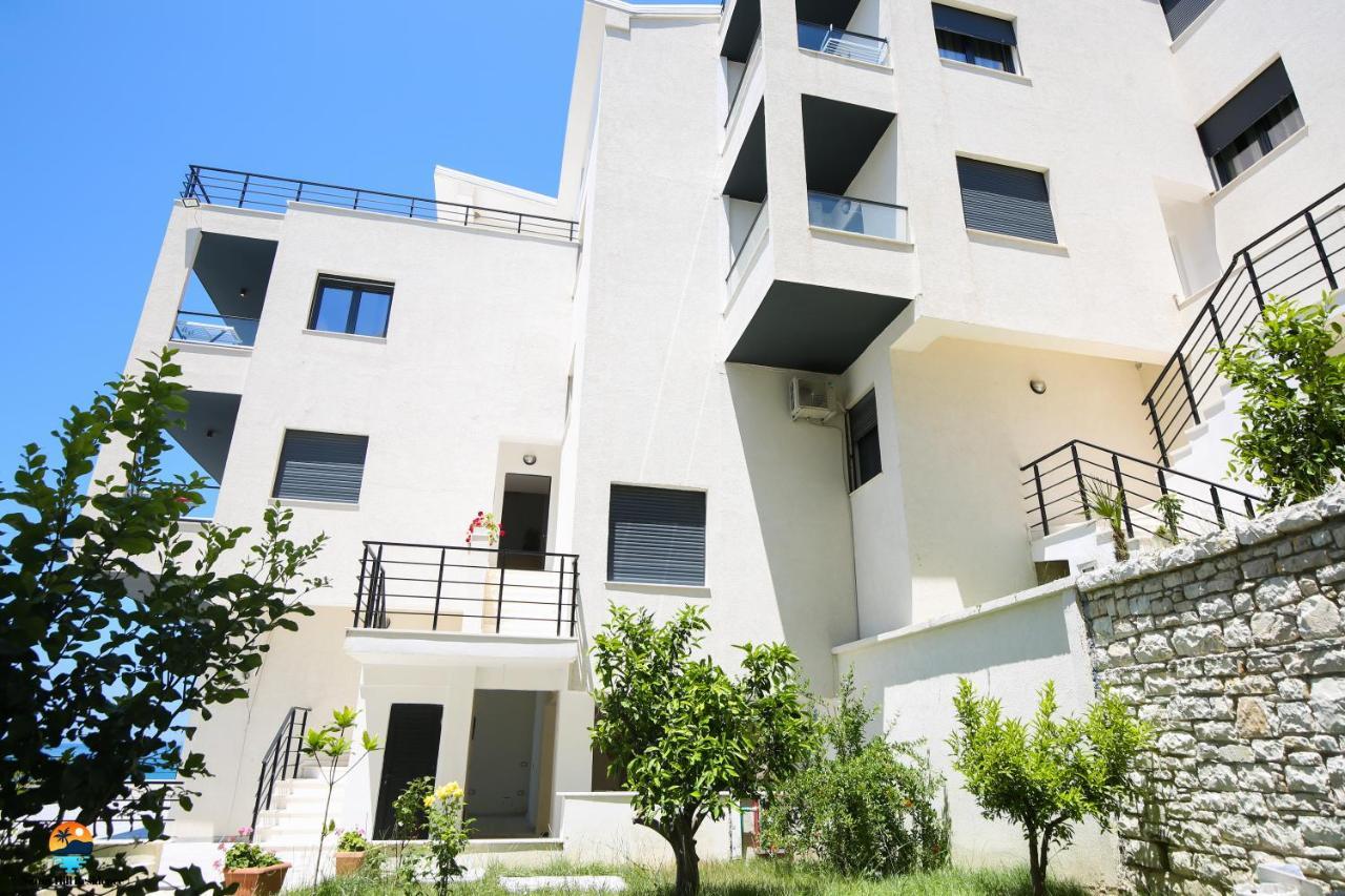 Sunny Hill Residence Radhimë Exterior foto
